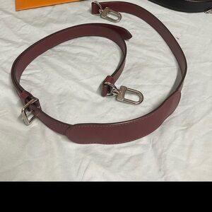 LOUIS VUITTON STRAP